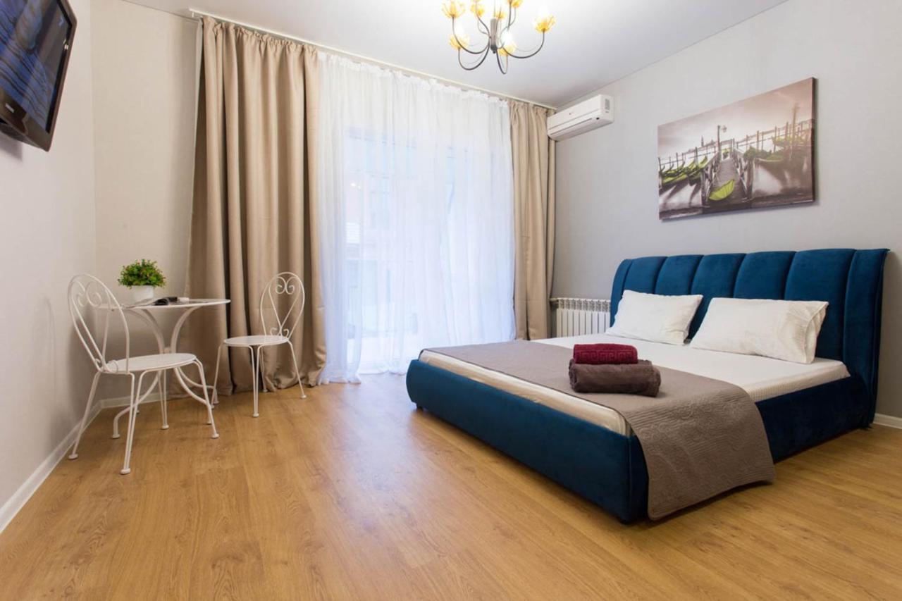 Studio Near Metro Yaroslava Mudroho, Universytet - Mykoly Khvylovoho Str 5-3 Харков Екстериор снимка