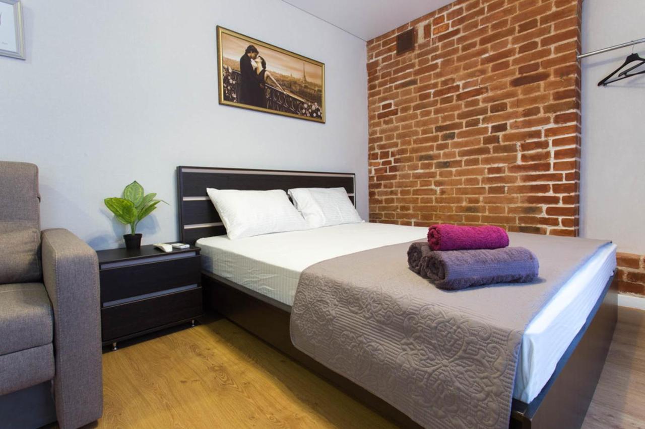 Studio Near Metro Yaroslava Mudroho, Universytet - Mykoly Khvylovoho Str 5-3 Харков Екстериор снимка