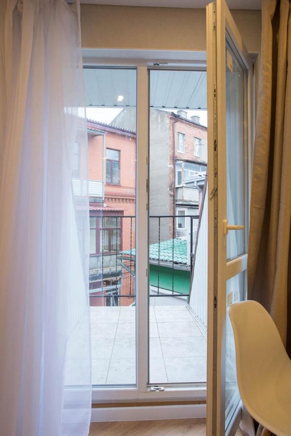 Studio Near Metro Yaroslava Mudroho, Universytet - Mykoly Khvylovoho Str 5-3 Харков Екстериор снимка